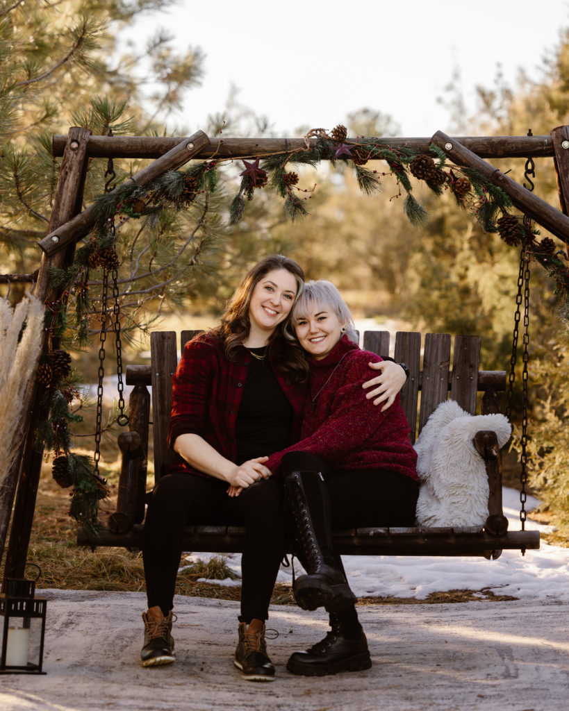 Photo of couple for 2022 Holiday Mini session with Simply Cassandra. 